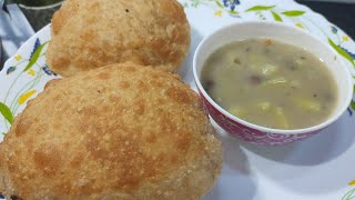 হাতে সময় কম থাকলে চটজলদি বানিয়ে ফেলুন হিং এর কচুরি আর বাদাম দিয়ে আলুর তরকারিHinger Kochuri Recipe