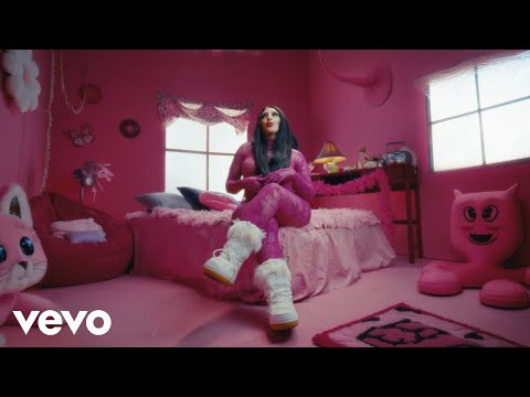 Menor Queen, Bellakath - Mala (Official Video)