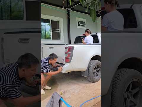 เหมือนมีใครมาสะกิด Why did he slap you? #couples #manbee