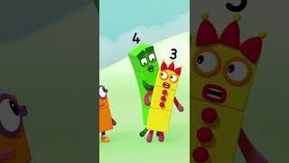 Jogo de Formas | Quem é esse Numberblock? | Aprenda a Contar | Numberblocks Brasil #shorts