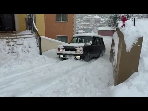 Range Rover Classic - Deep Snow Play 🔥💪