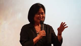 Bridging Decentralized Web & Web3 with DWeb Camp and Internet Archive | Wendy Hanamura (Febr 2026)