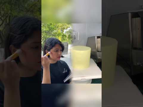 Las mi@das se roban el maquillaje de angela