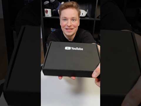 Der NEUE PLAYBUTTON!… #toobad #playbutton