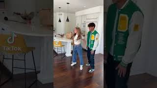 Ben be standing there like 👁