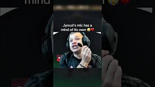 Jynxzi has mic drift 😭