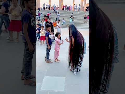 Bacchi se bade Baal 😍 #song #bhojpurisong #love #khesari #trending #publicreaction