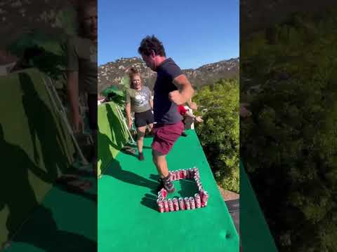 Sarah and Giacomo Box Game