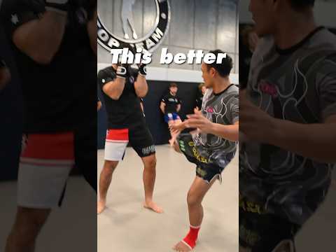 Watch and learn 👀📚 How to KICK like the GOAT of Muay Thai 101 🐐  #shorts