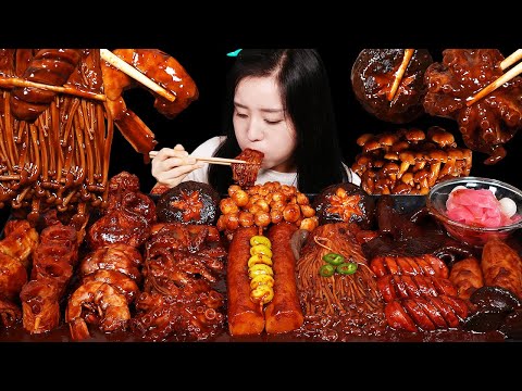 먹방 :) 토핑가득 짜장불닭 떡볶이 (주꾸미, 새우, 버섯, 가래떡, 비엔나 소세지,어묵, 중국당면까지 크악~ 너무 맛있어.