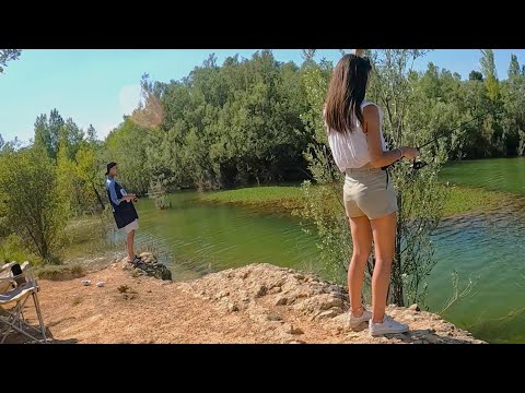 Benzo apprend la Pêche à ses Potos, si vous voulez apprendre la Pêche aux Leurres en UL, c'est ici 🎣