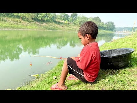 Amazing Fishing Videos 2024✅💥✅|| The Village Boy Catching Ruhi Fish By Hook From The Village River