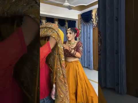 heavy lehenga bridesmaid dresses 😘😘😘