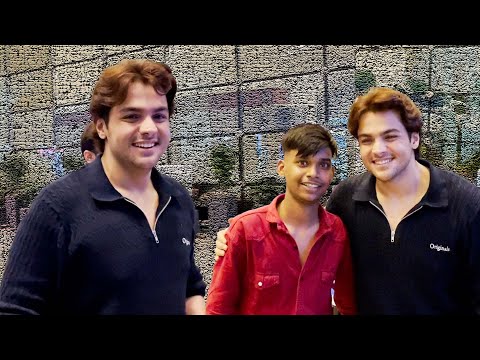 Ashish Chanchlani's NEW VIDEO At Mumbai Airport In Casuals