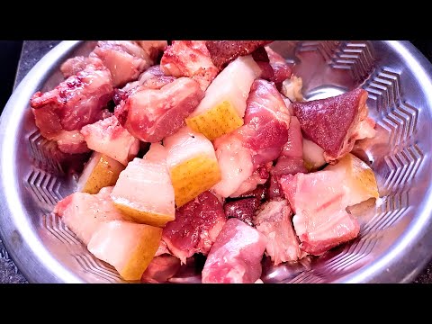 How To Cook Pork Curry Recipe - COOKING PIG Curry | How to Make Pig Curry | Food Bank Videos