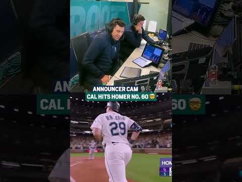 “40,000 chanting MVP...”   Goldy was on the call for Big Dumper’s historic 60th! #SeizeTheMoment