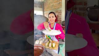 Chiles rellenos capeados con jamón