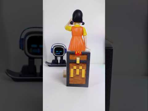 Unboxing Minecraft Movie Collectible but in Squid Game 😨