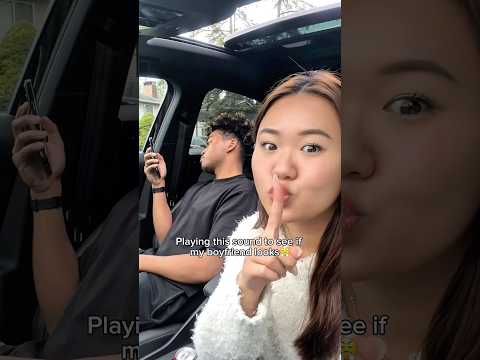 Caught my boyfriend looking👀 #couple #couples #couplegoals #relatable #funny #funnyvideo  #comedy