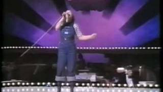 Tina Charles - Dance Little Lady Dance (Ao Vivo) 30jun1976