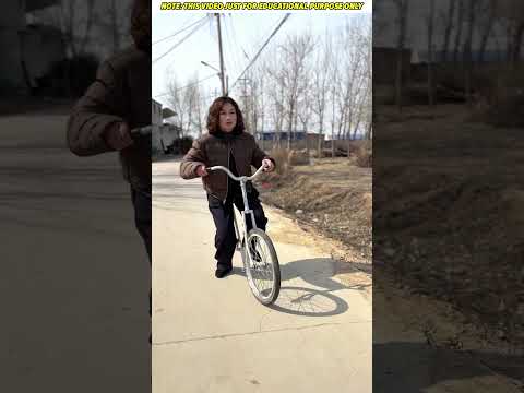 Poor Girl Bicycle Running!