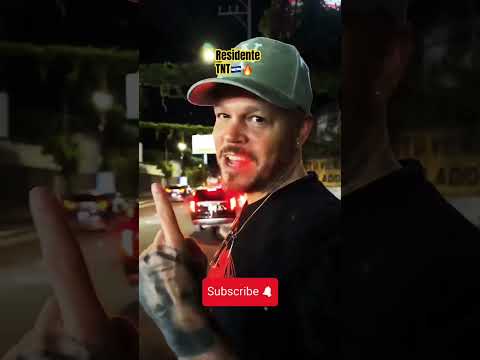 Residente(R)con TNT en El Salvador 🇸🇻@ResidenteOfficial @TNTGRAFFITI #residente #viralshort