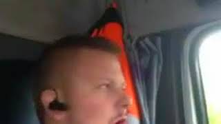 Rekkamies purkaa tunteitaan