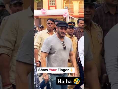 Haha! Fun Moment Captured.. Salman Khan , Maharashtra election , voting done , celebrities