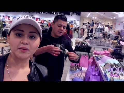 UN DIA CON ARACELI / ME BAÑO ENFRENTE DE USTEDES