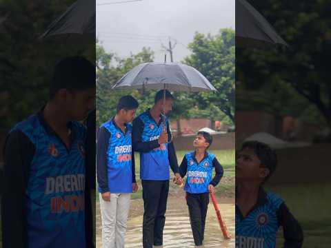 Barish में Kaise क्रिकेट Khelenge 😱🙈🏏 #shorts #cricket #trending #viral #reels #cricketlover