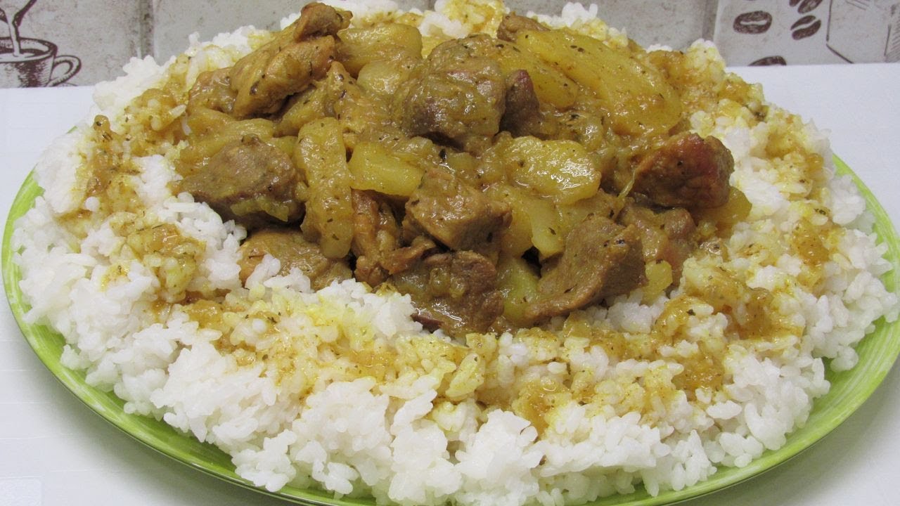 Свинина с яблоками на сковороде - подам на ужин для семьи! Сочное и вкусное мясо получается