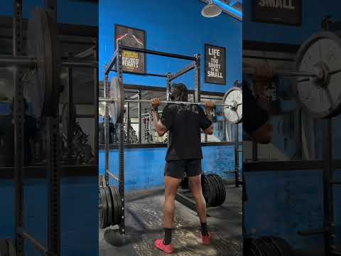 When you switch to a old school gym. #fitness #youtubeshorts #viralvideo #shorts