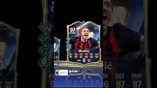 #TOTS starts in Italy 🇮🇹 Presenting the first Team of the Season, Serie A. Arriving Friday in #FC26.