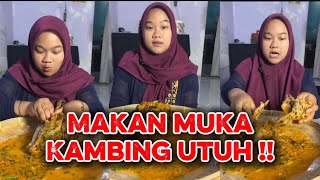 CEWEK INI MAKAN MUKA KAMBING UTUH