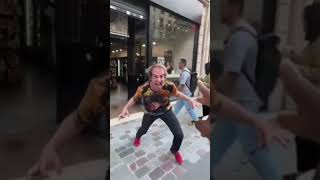 Boris se fait attaquer par un homme possédé😱😱😂