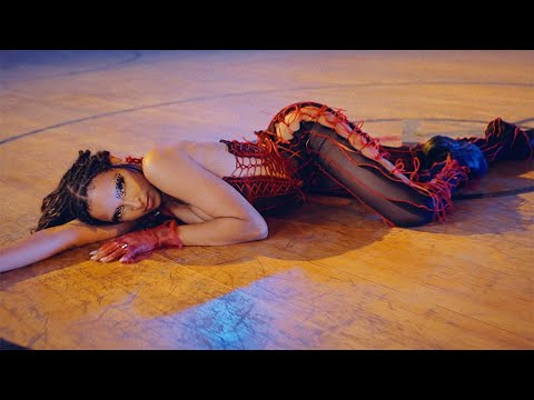 Tinashe - Bouncin (Official Music Video)