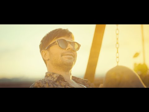 Yalın - Sensiz Ben Ne Olayım (Official Video)