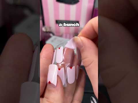 Apparently I’m not my self with out nails😅 Btw they have a 30% Mother’s Day‼️💐 #mothersday #nails