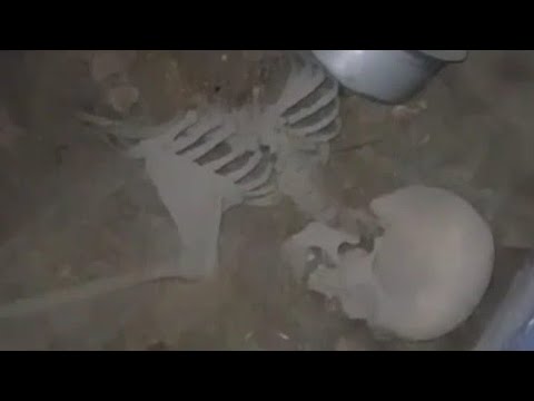 Human Skeletal Remains Found in Locked House Near Nampally,Hyderabad| Shocking Discovery After Years