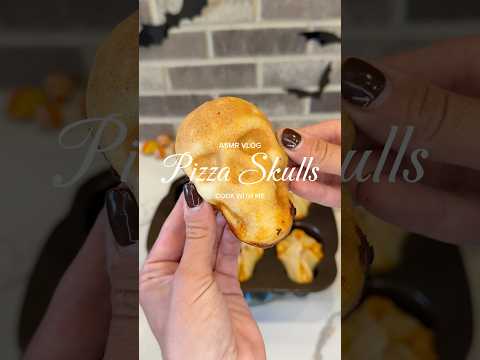 Spooky pizza skulls were an absolute hit & super easy to make 💀 #pizzaskulls #cookwithme #asmrvlog