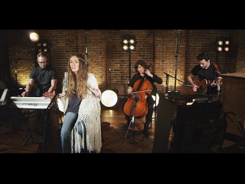 Lauren Daigle - Come Alive (Dry Bones) - Live