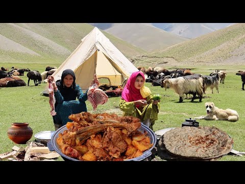 Life Away from Civilization| Traditional Mountain Lunch | Village Life in Afghanistan