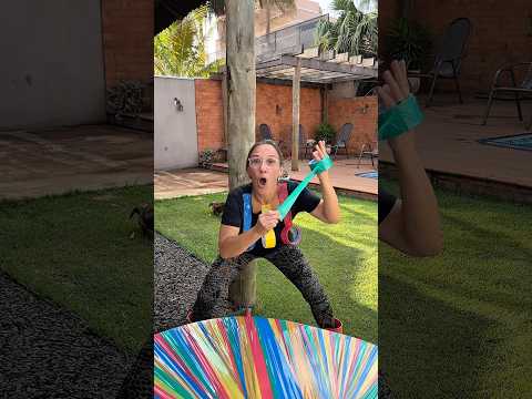I made a trampoline with colored ribbon😱 Fiz uma cama elastica com fita colorida😱 #shorts  #funny