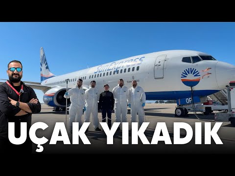 Uçak Yıkama Operasyonu! SunExpress’in Dry Wash Yöntemi