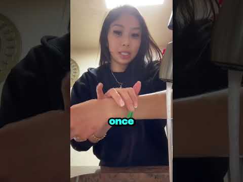 Why This Jade Bracelet Is Never Removed Once Worn