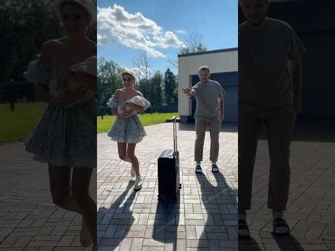 How else can you cope with twins? ๐ COMMENT ๐๐ผ