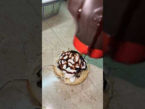 Chocolate burger 😱 #thehappiestcouple #minivlog #travel #shortvideo #shorts