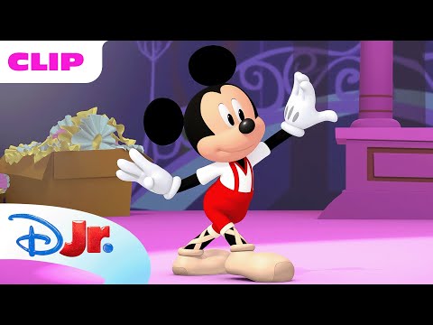 Mickey Mouse Funhouse | Ballet Fun 🩰 | @disneyjr