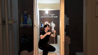 This Is How Japanese People Keep Their Bathroom From Mold #shorts