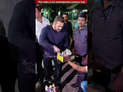 सलमान खान के जन्मदिन पर उनके पिता ने | Salman Khan's birthday #salmankhan #birthday